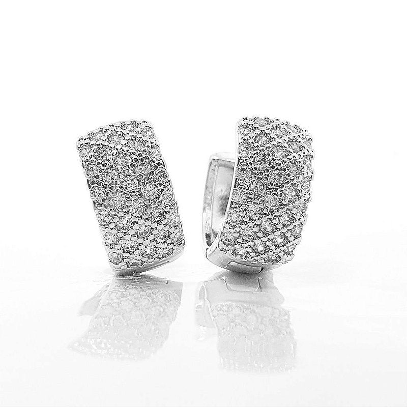 Brinco Masculino Par Argola Cravejada Com 32 Pedras G Banhada A Ouro Branco BRI005