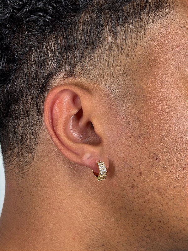 Brinco Fílip Argola Cravejada 12 pedras Banhado A Ouro 18k BRI214