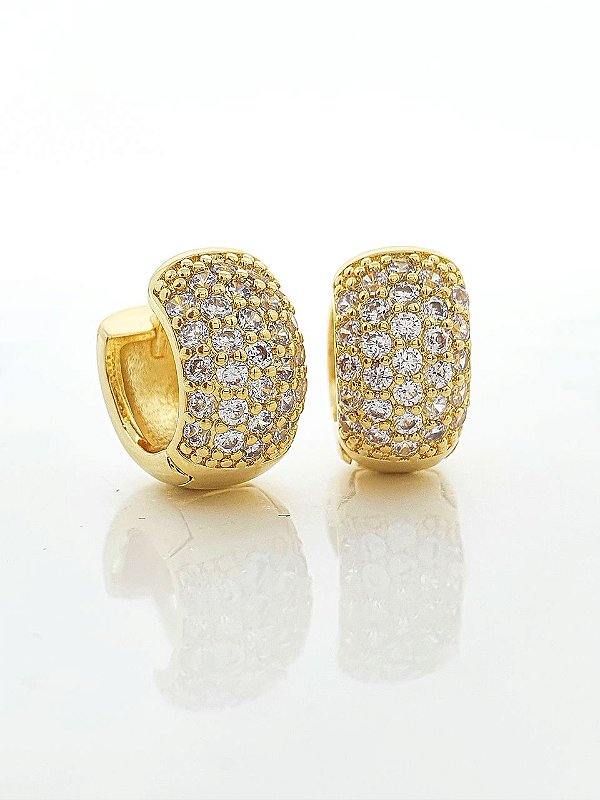 Brinco Masculino Par Argola Cravejada Com 29 Pedras (13X6,8mm) Banhada A Ouro 18k BRI015