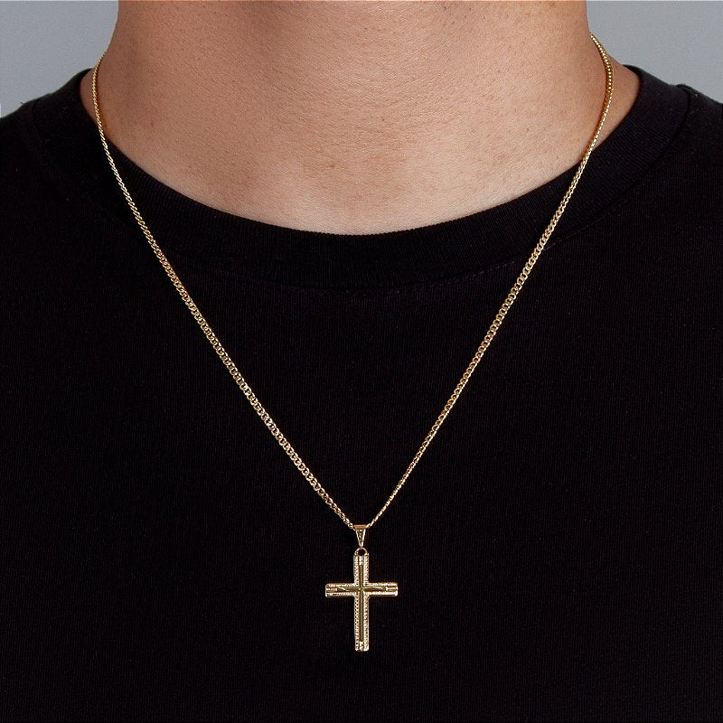 Corrente Grumet 2,3mm Fecho Tradicional + Pingente Cruz Detalhada Banhado A Ouro 18k COR007-PIN006