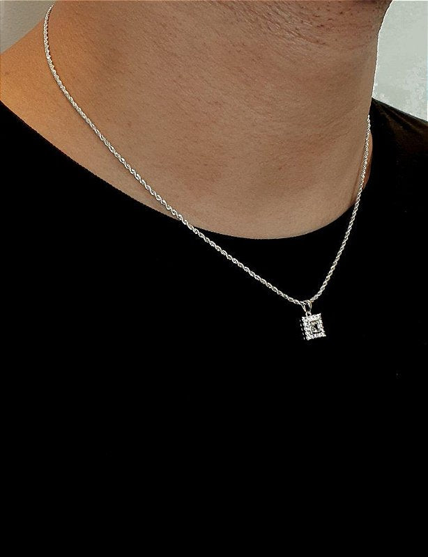 Corrente Cordão Baiano 1,6mm + Pingente Quadrado Cravejado Banhado A Ouro Branco BRI001-PIN008