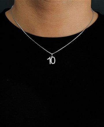 Corrente Veneziana 1mm Fecho Tradicional + Pingente Número 10 Cravejado Banhado A Ouro Branco COR002-PIN0