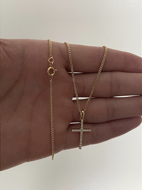 Corrente Grumet 1,4mm + Pingente Cruz Palito Chapada Cravejada Banhado A Ouro 18K COR014-PIN027