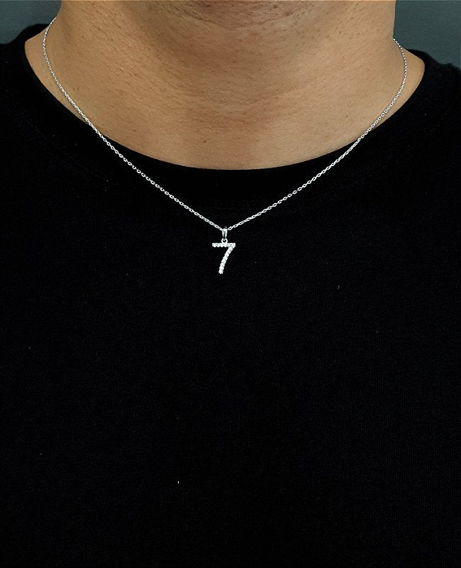 Corrente Elo Cadeado 1,2mm+ Pingente Número 7 Cravejado Banhado A Ouro Branco COR013-PIN080