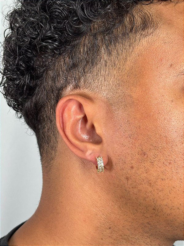Brinco Fílip Argola Cravejada 12 pedras Banhado A Ouro 18k BRI214