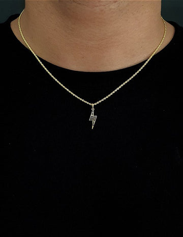 Corrente Cordão Baiano 1,6mm + Pingente Raio Cravejado Com Pedras Pretas Banhado A Ouro 18k COR003-PIN07