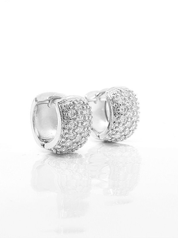 Brinco Masculino Par Argola Cravejada Com 16 Pedras Banhada A Ouro Branco BRI004