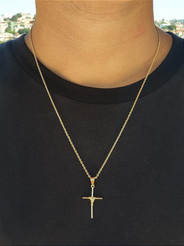 Corrente Elo Cadeado 2mm Fecho Tradicional + Pingente Cruz Palito Trançada Banhada A Ouro 18k COR008-PIN0