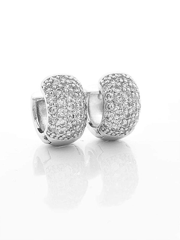 Brinco Masculino Par Argola Cravejada Com 29 Pedras (13X6,8mm) Banhada A Ouro Branco BRI003