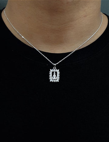 Corrente Elo Cadeado 1,2mm + Pingente Nossa Senhora Cravejado Quadrado Banhado A Ouro Branco COR013-PIN08