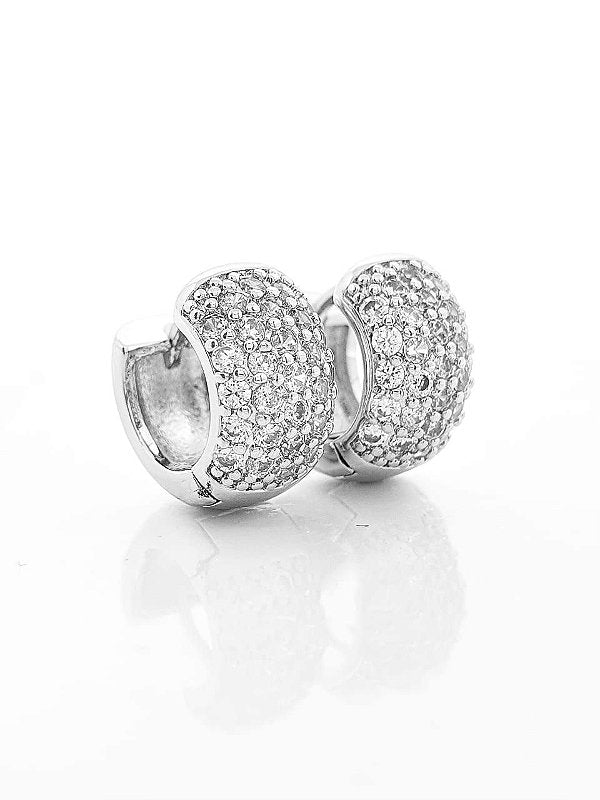 Brinco Masculino Par Argola Cravejada Com 29 Pedras (13X6,8mm) Banhada A Ouro Branco BRI003