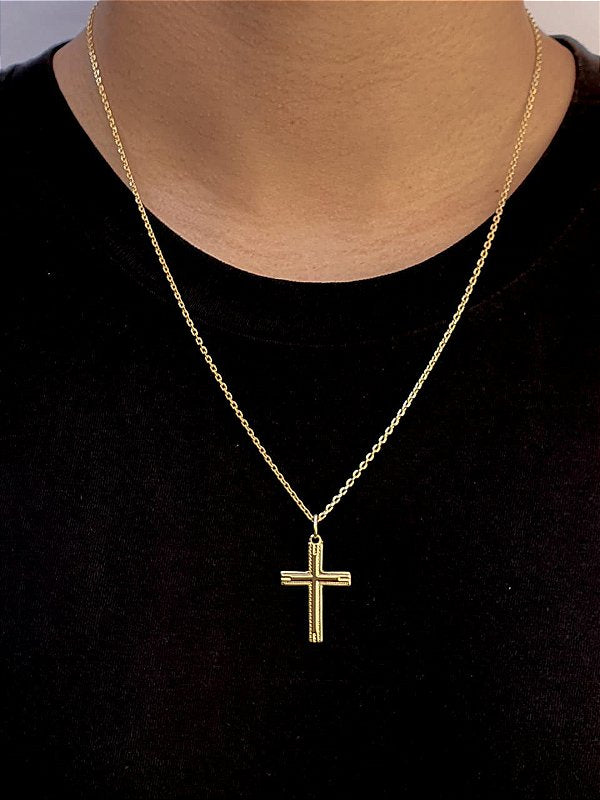 Corrente Elo Cadeado 2mm Fecho Tradicional + Pingente Cruz Detalhada Banhado A Ouro 18k COR008-PIN006