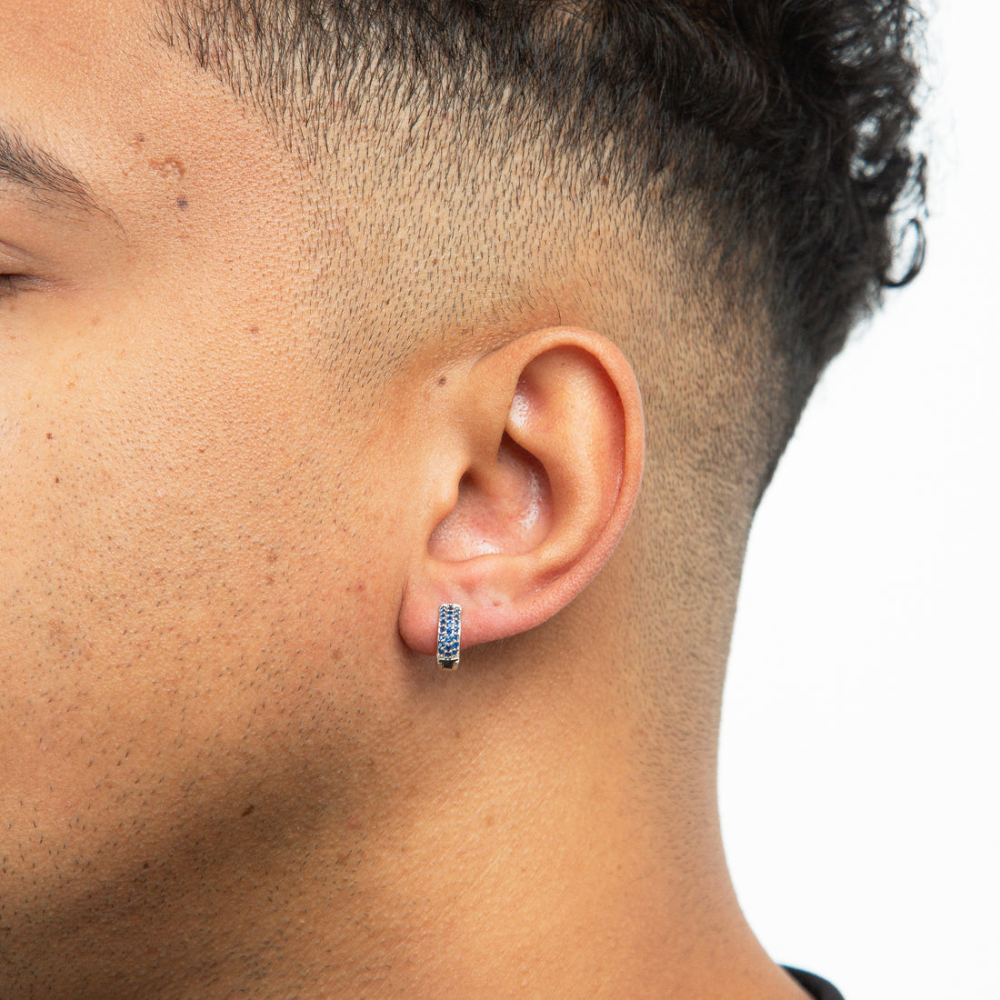 Brinco Masculino Par Argola 3 Fileiras Azul Banhada a Ouro Branco BRI227