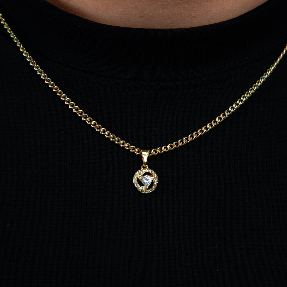 Corrente Grumet 50cm 3mm + Pingente Coroa 2 Cravejado (10mm) Banhado a Ouro 18k COR102-PIN172