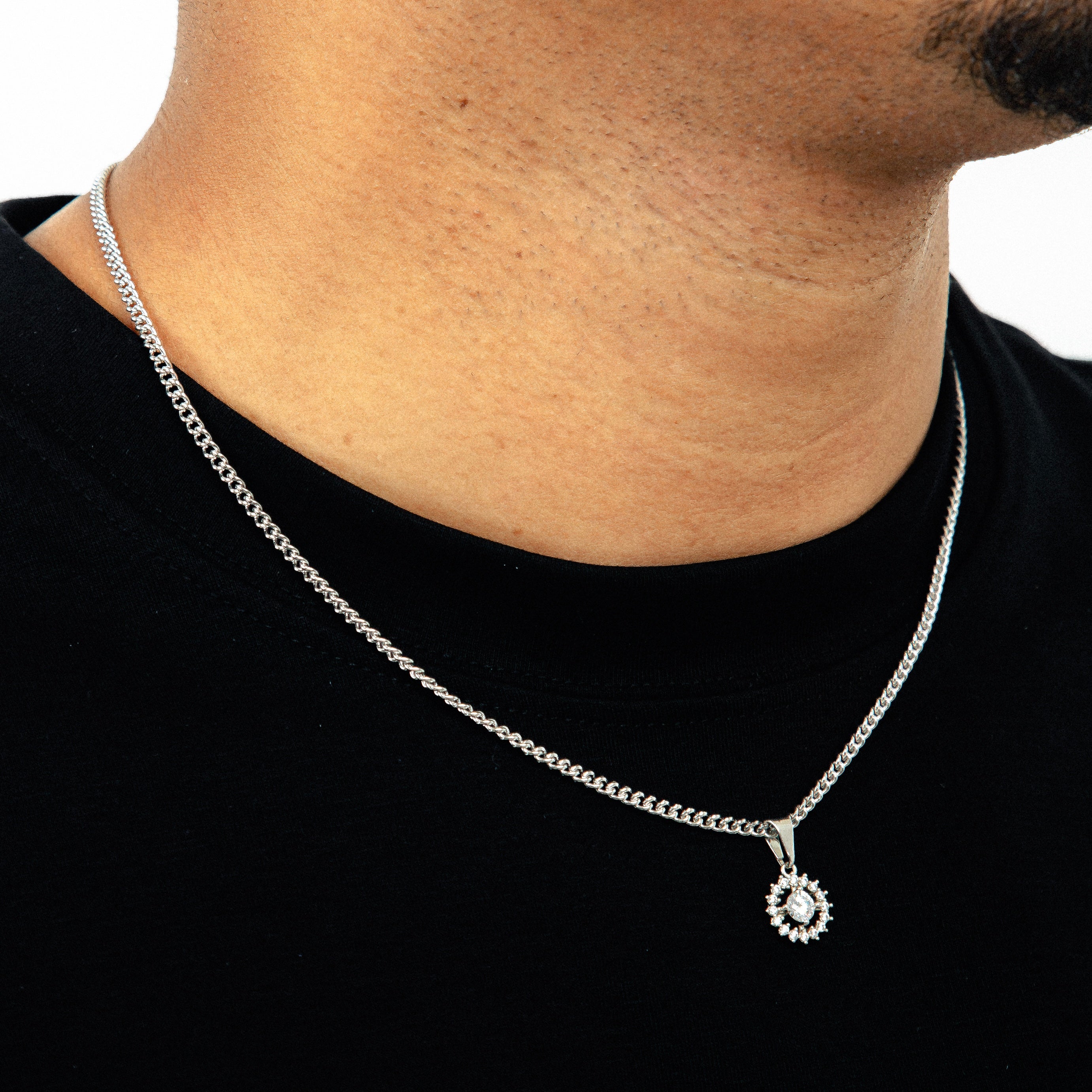 Corrente Grumet 50cm 3mm + Pingente Coroa 1 Cravejado (12mm) Banhado a Ouro Branco COR103-PIN169