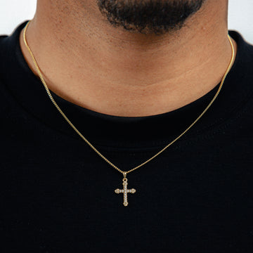 Corrente Grumet 1,4mm + Pingente Cruz Cravejada Palito Banhado A Ouro 18k COR014-PIN003