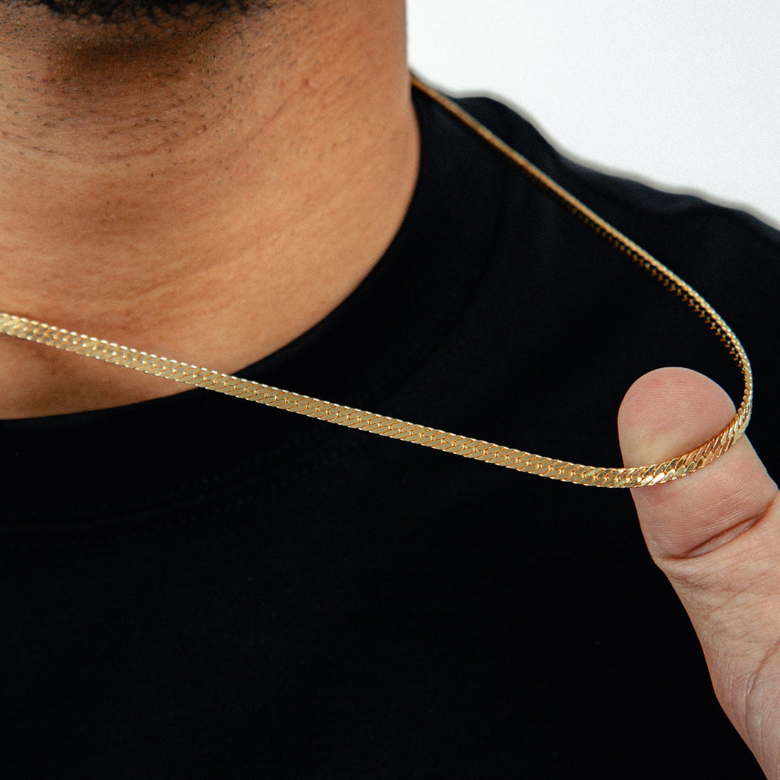 Corrente 60cm Grumet Flat 4mm Banhada a Ouro 18k COR099