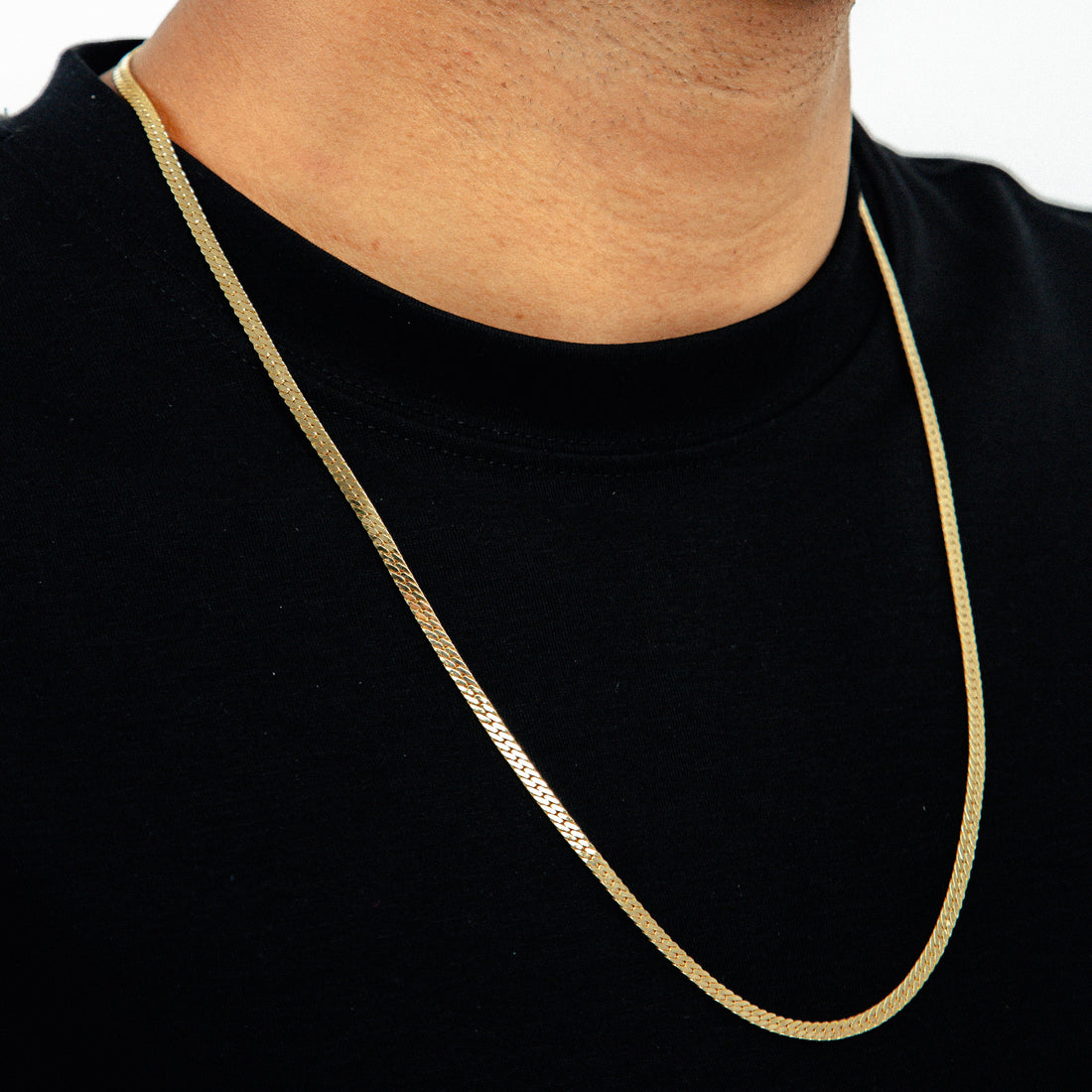 Corrente 70cm Grumet Flat 4mm Banhada a Ouro 18k COR114