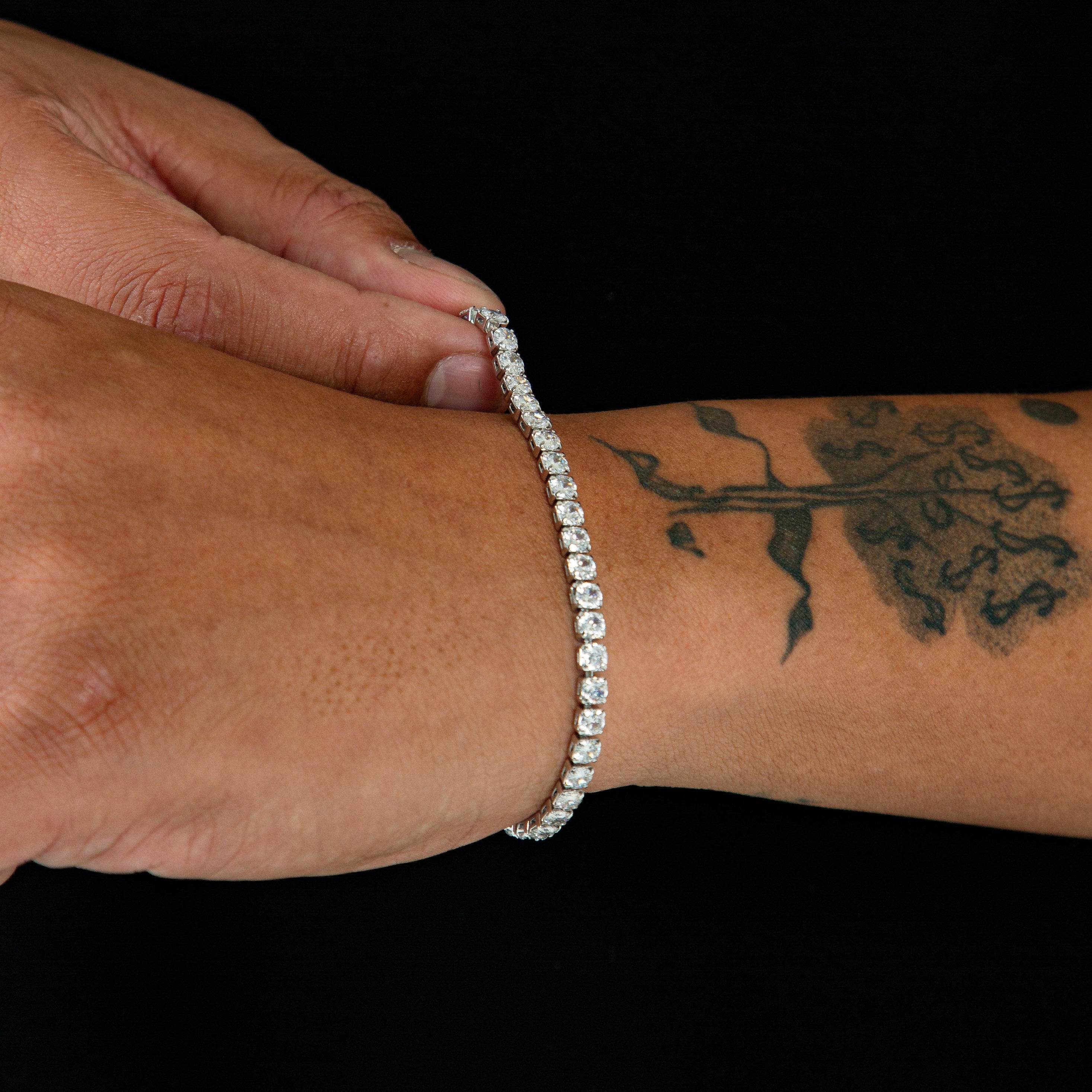 Pulseira Riviera Redonda 4mm Fecho Gaveta Banhada A Ouro Branco PUL039