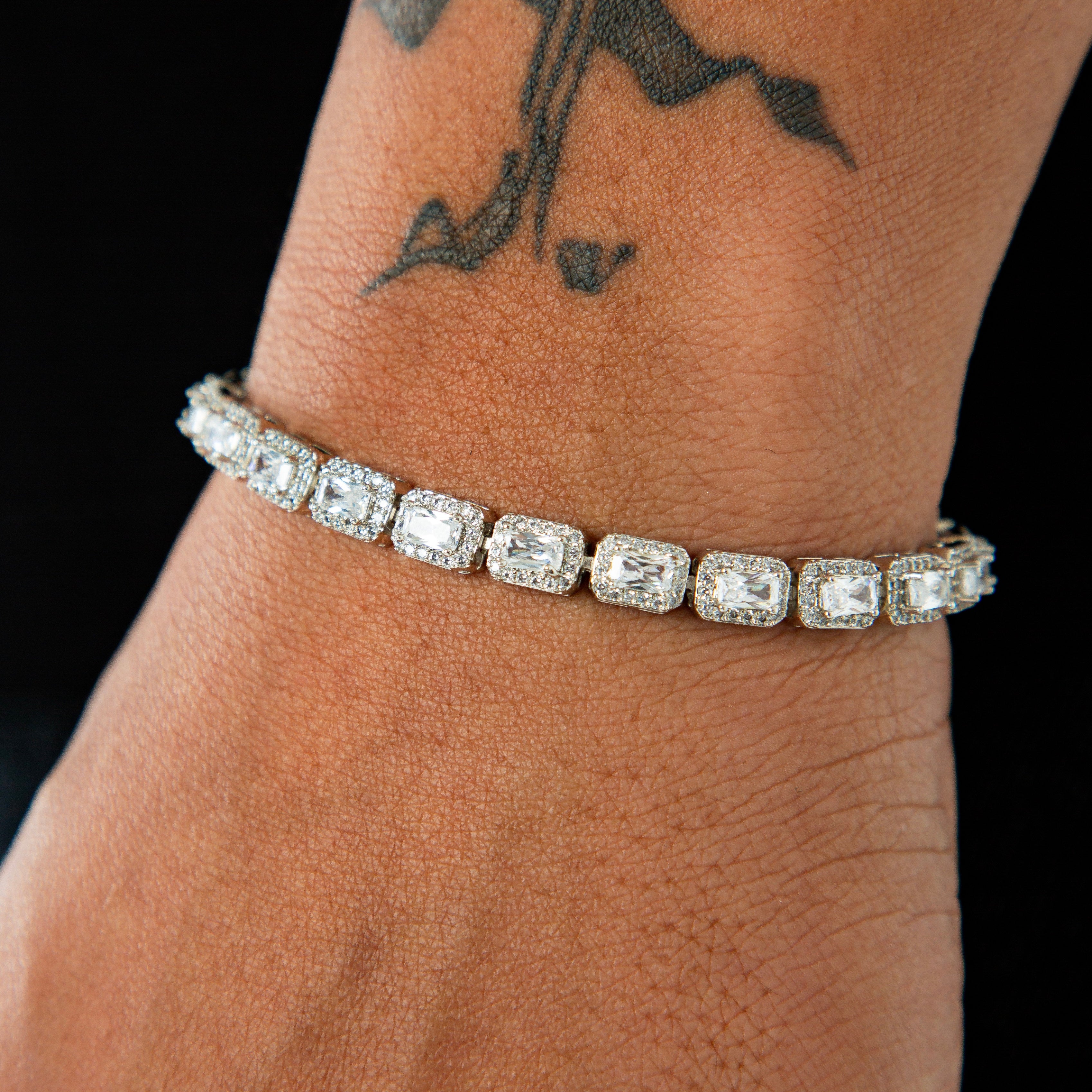 Pulseira Riviera Retangular Cravejada 6mm Banhada a Ouro Branco PUL067