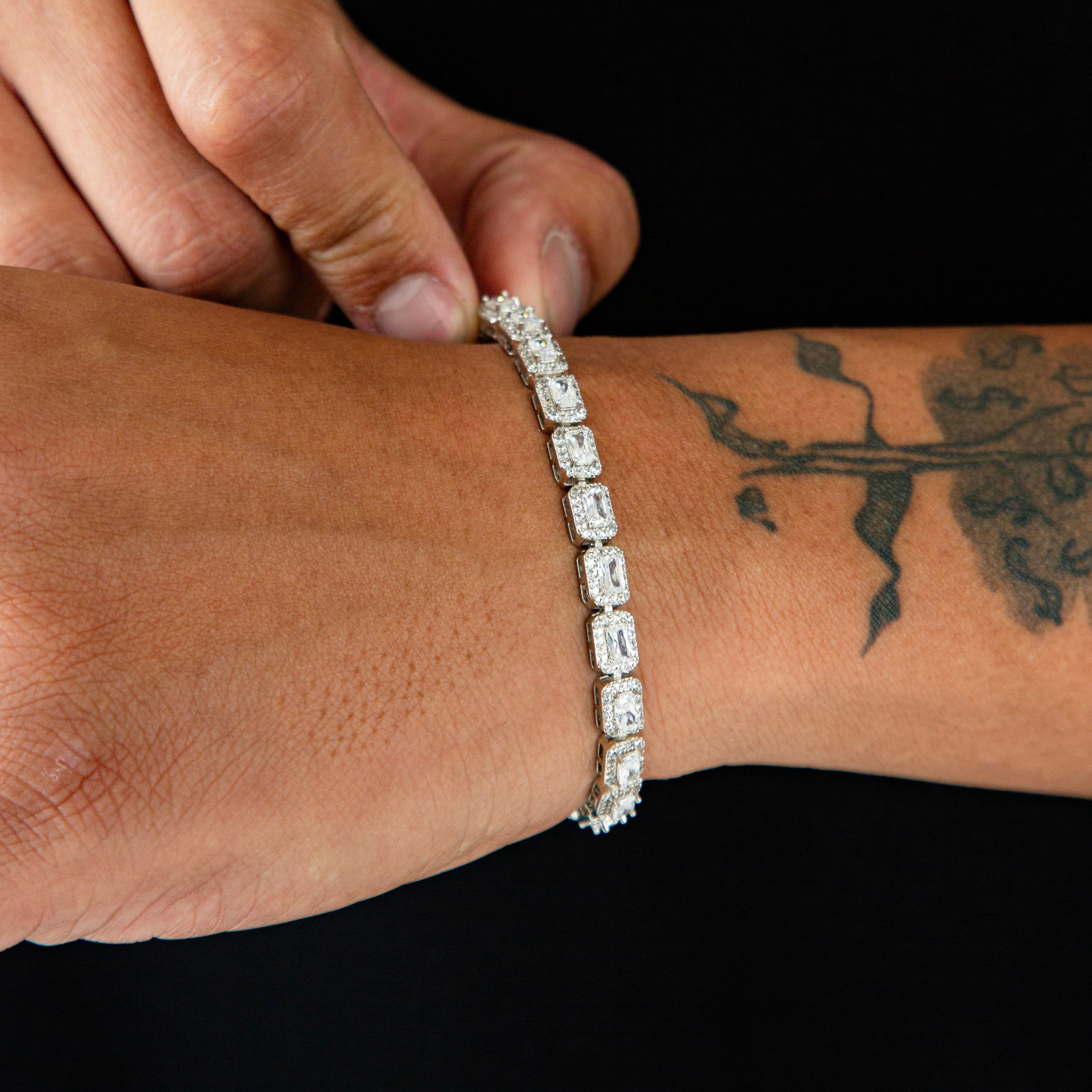 Pulseira Riviera Retangular Cravejada 6mm Banhada a Ouro Branco PUL067