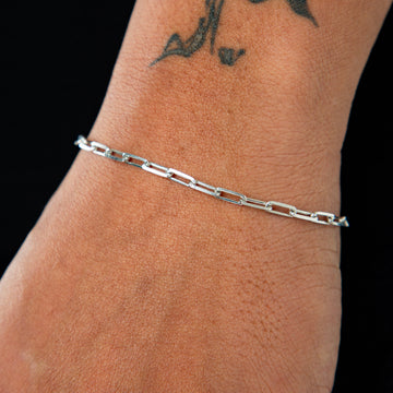 Pulseira Cadeado Alongado 3,5mm Banhada a Ouro Branco  PUL076