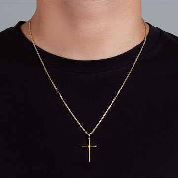 Corrente Elo Cadeado 2mm Fecho Tradicional + Pingente Cruz Palito com Detalhe Trançada Banhada A Ouro 1