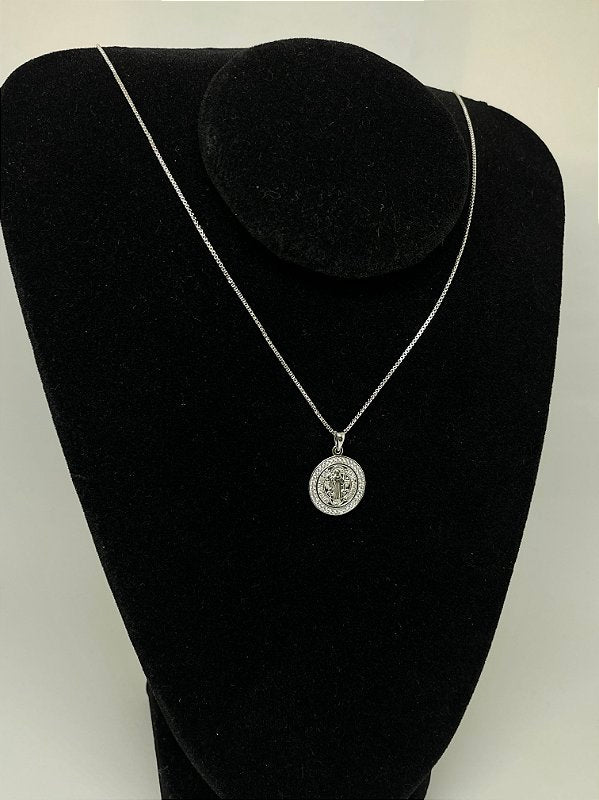 Corrente Veneziana 1mm + Pingente São Bento Cravejado Banhado A Ouro Branco COR002-PIN021