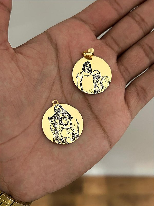 Pingente Medalha Redonda Personalizada Banhada A Ouro 18k PINP003