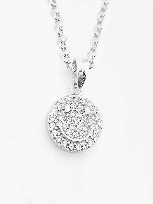 Pingente Smile Redondo Cravejado Banhado A Ouro Branco PIN002